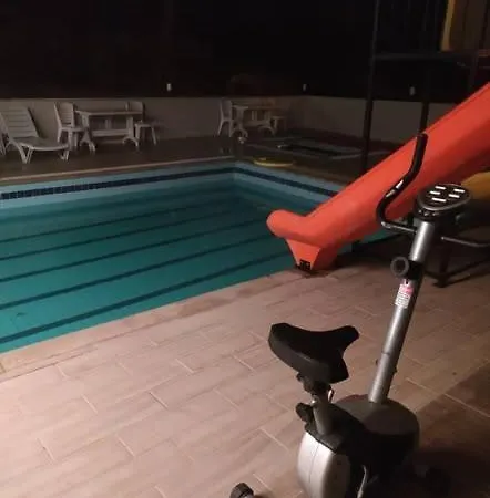 酒店 Sanita Bayramsah